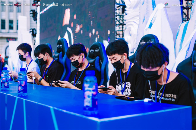 俱乐部愿意 俱乐部愿意