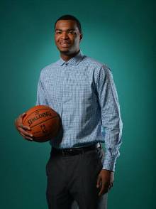 连年夺冠 连年夺冠