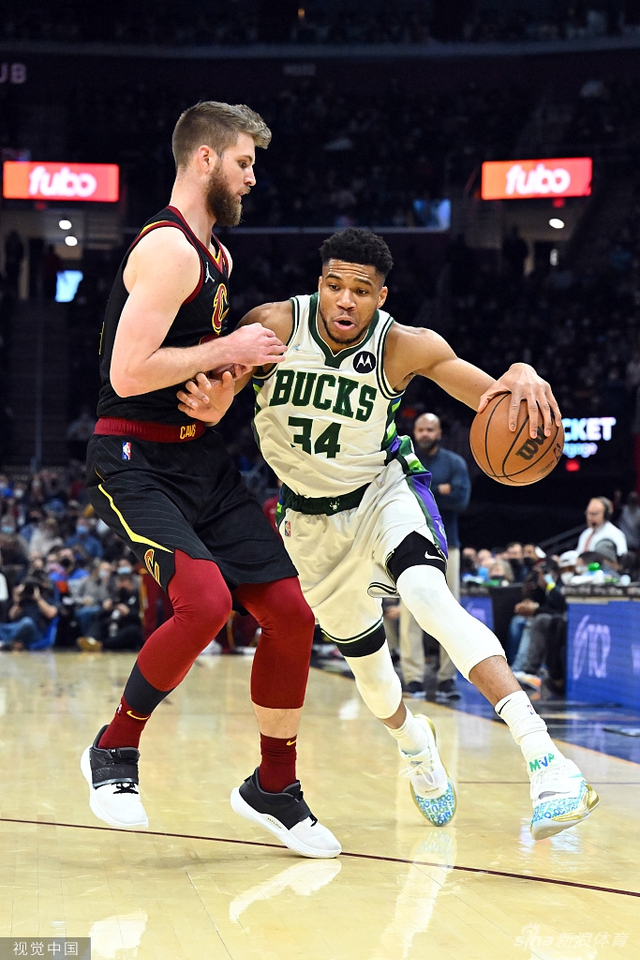 许多球迷常 许多球迷常