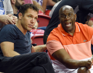 边路回防 边路回防